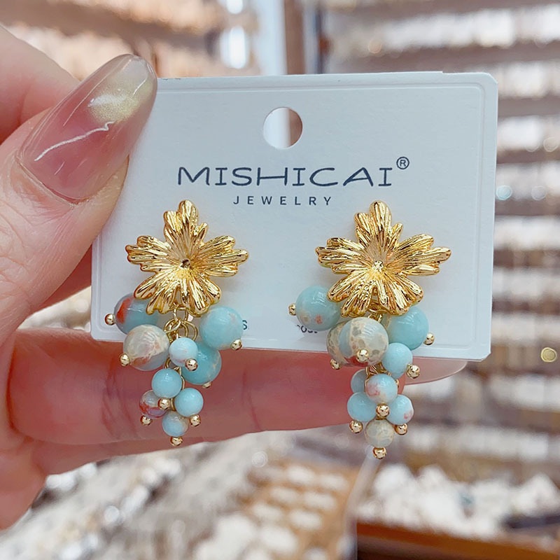 Turquoise Grape Cluster Stud E - Vintage Fashion Influencer ulasan dan harga