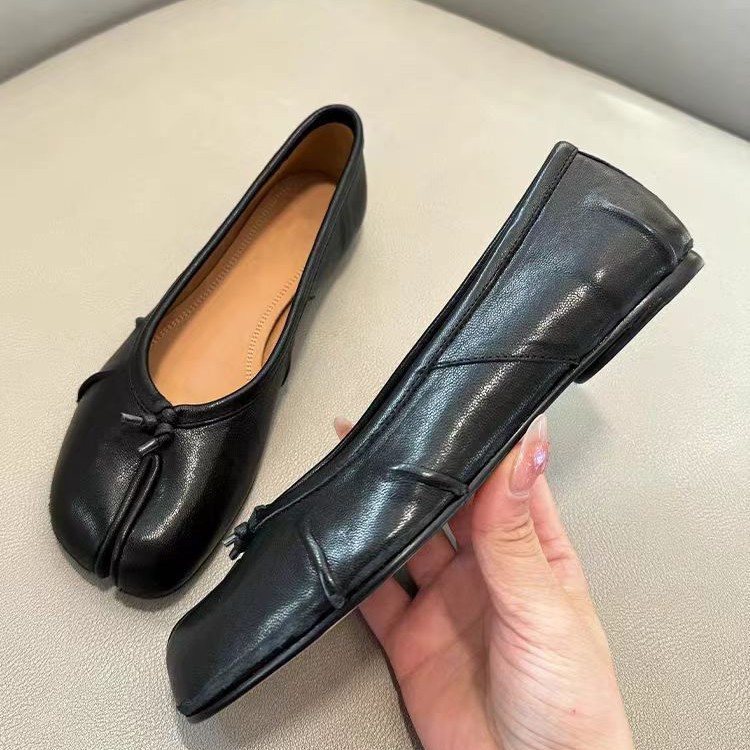 Fashion Split Toe Flat Hoof Ma - Vintage Fashion Ladies ulasan dan harga