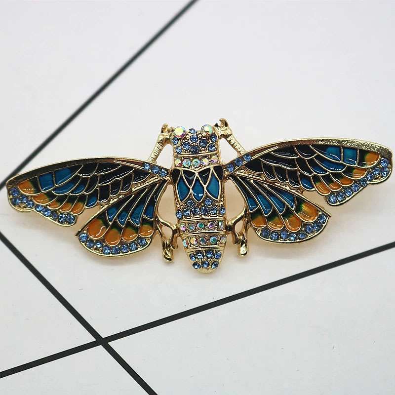 Vintage Gold-Tone Cicada Brooc - Vintage Fashion Enthusiasts ulasan dan harga