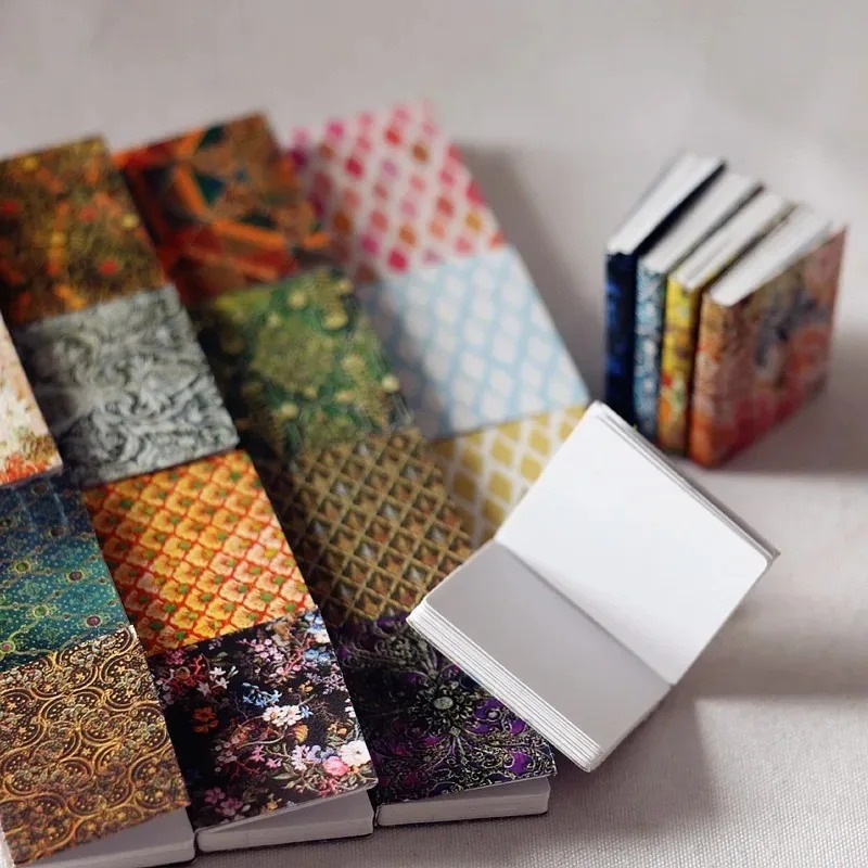 4Pcs 1:12 Scale Mini Colorful  - Vintage Fashion Coloring Book ulasan dan harga