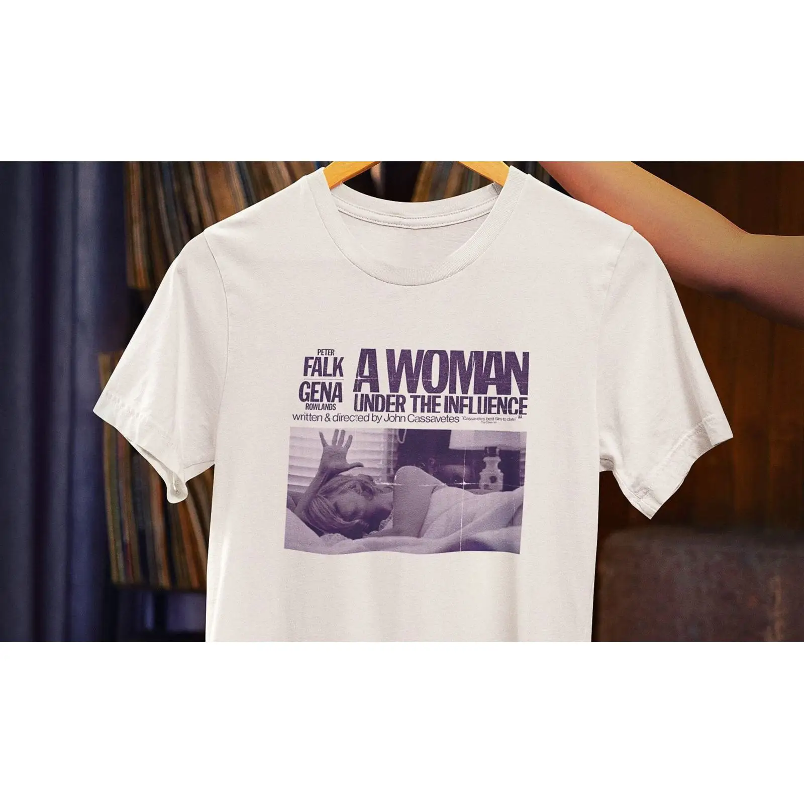 A Woman Under The Influence Mo - Vintage Fashion Influencer ulasan dan harga