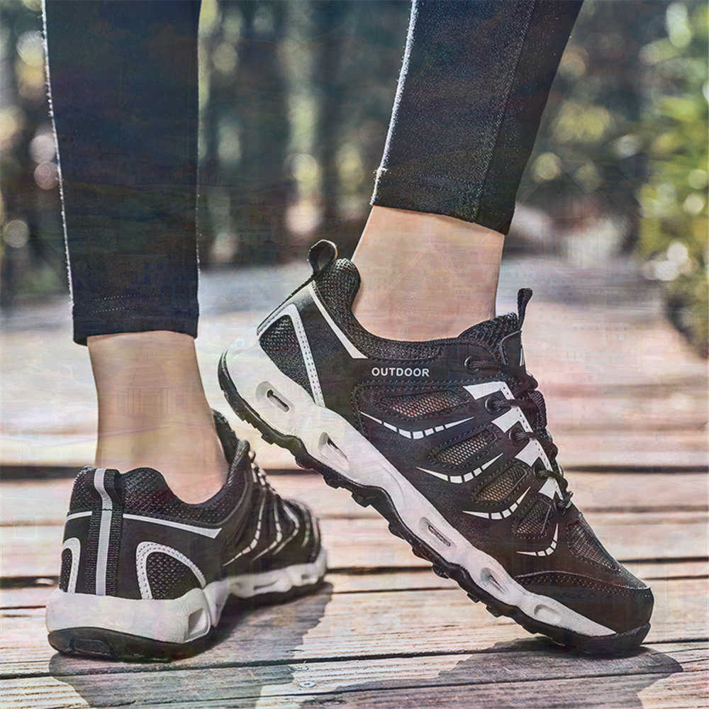 Sumer Round Tip Silver Sneaker - Vintage Fashion Model ulasan dan harga